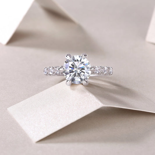 Lady Luck Diamond Ring Luxury Fashion Moissanite Silver Ring